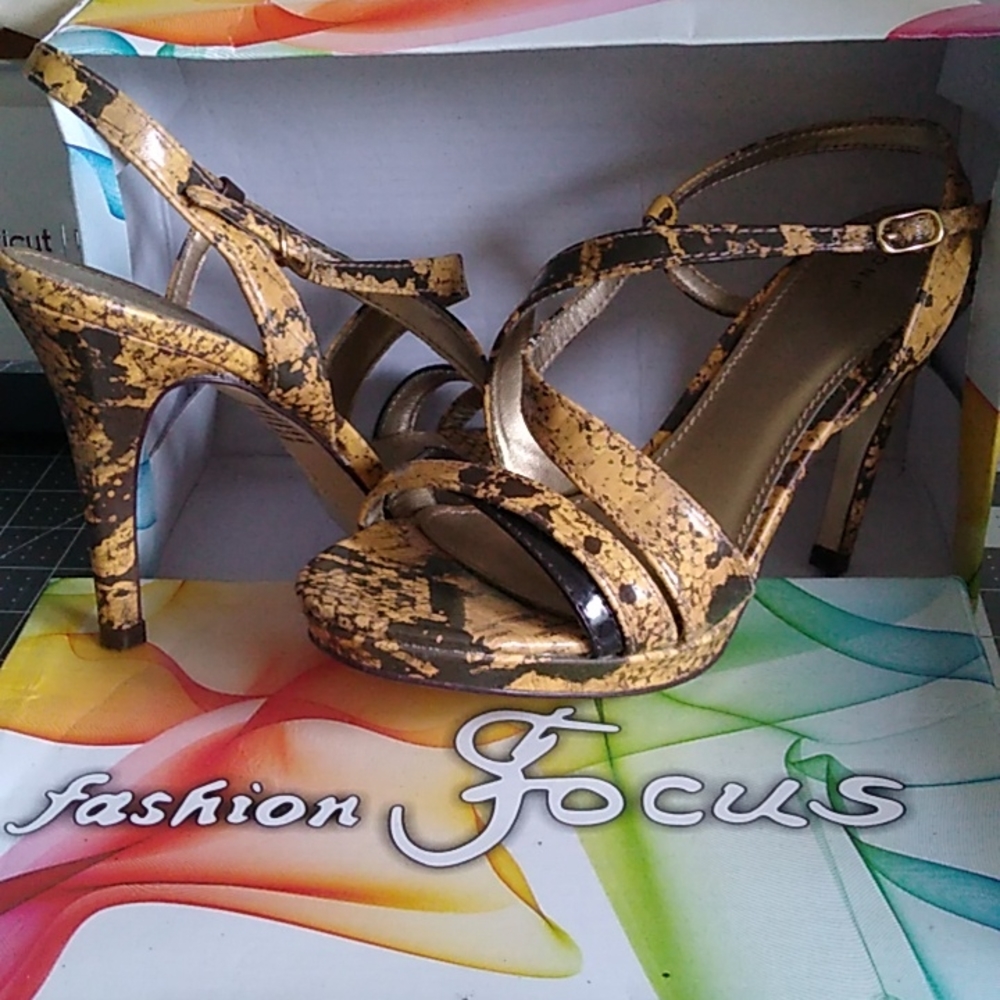 Fioni heals,work once.